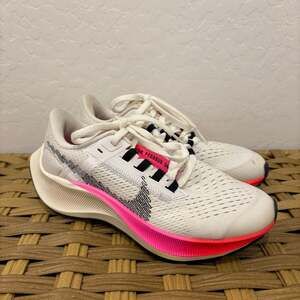 Nike Air Zoom Pegasus 38 Rawdacious Size 1Y DJ5557-100